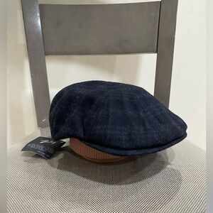 Newsboy cap